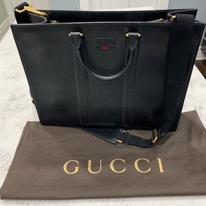 Authentic Gucci pebble leather convertible tote